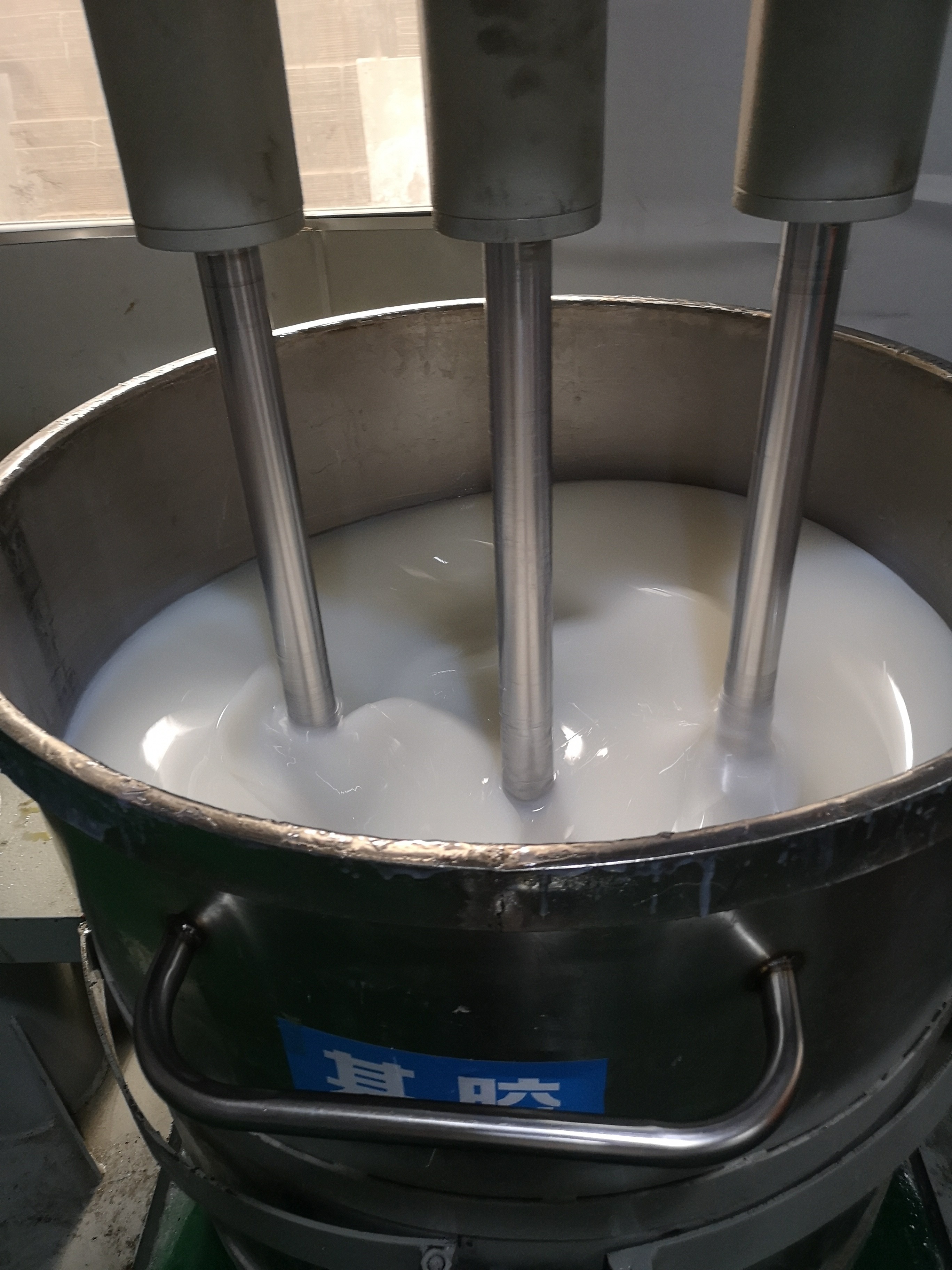 液體硅膠跟固化劑沒(méi)有攪拌均勻會(huì)有什么情況 ？